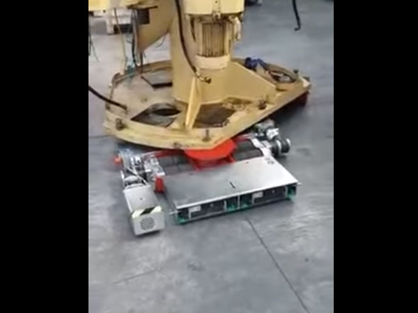 spostare macchinari pesanti, spostare macchianari alti 5 metri con roboto 20